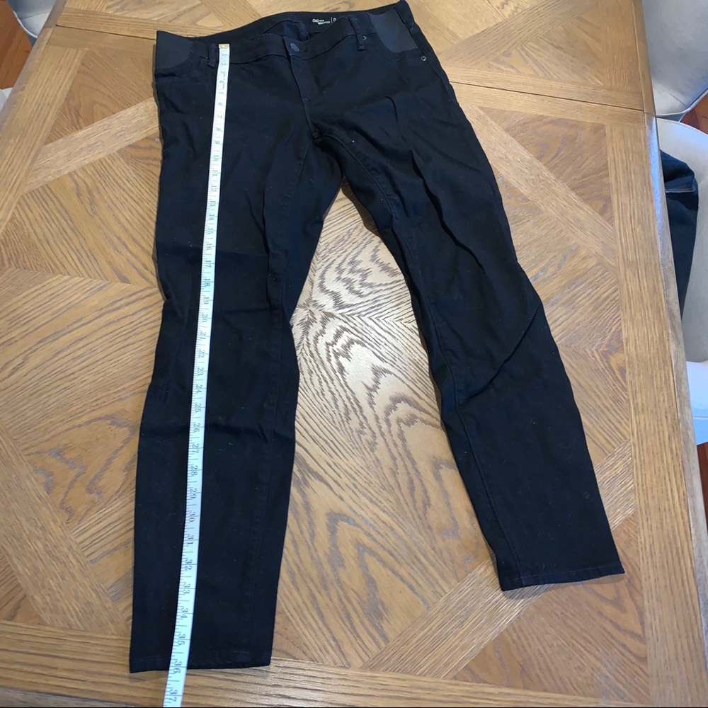 Black maternity jeans